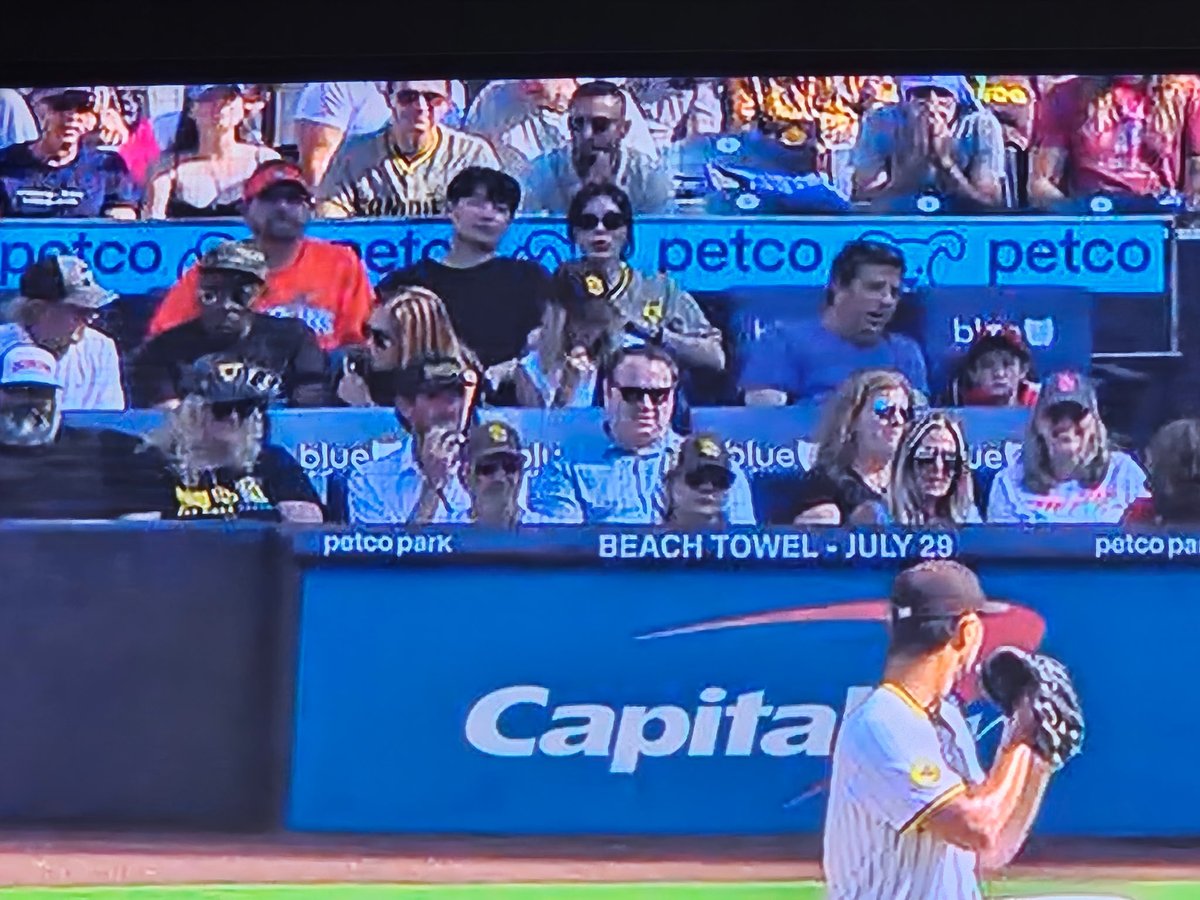 marlins_man's tweet photo. So real marlins man is at @padres vs @Phillies 

Not at @dodgers @sfgiants https://t.co/fYkeqnyOzQ