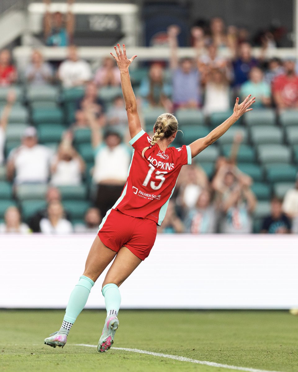 Haley Hopkins is having a lot of fun out there ✨