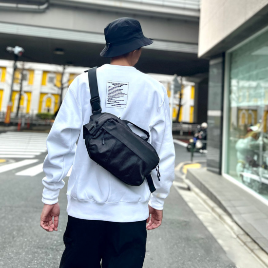 TYO_Mac's tweet image. 【再入荷速報】iPad mini用定番バッグ＜MinZ PadPack Air＞完売のオレンジジップモデルが、本日入荷！X-PAC VX07仕様のウエイトパフォーマンス抜群スリングです。tyo2l.com/MinZpadpackair/　#iPadmini  #MinZ