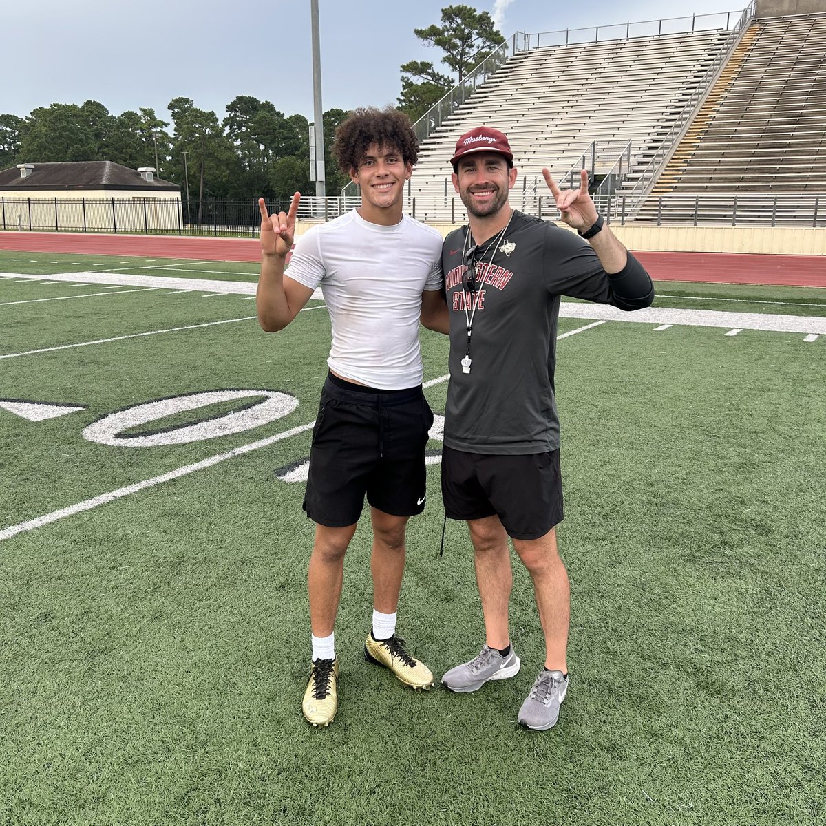 Drayton Urbay (@draytonurbay) on Twitter photo After a great conversation with <a href="/CoachKirkBryant/">Kirk Bryant</a> I am blessed to receive an 🅾️ffer from <a href="/MSUTexasFB/">Midwestern State Football</a> <a href="/coachkeef1/">Bryan Keefner</a> <a href="/CoachBlackshire/">Tyler Blackshire M.Ed.</a> <a href="/oakridgefb/">War Eagle Football</a> <a href="/CoachMicahHill/">Micah Hill</a> <a href="/james_9ine/">James scott</a> <a href="/Logan_U_/">Logan Unterfenger</a> <a href="/LoneStarPrepsTX/">LoneStarPreps.com</a> <a href="/kaden_reyna/">Kaden Reyna</a> After a great conversation with <a href="/CoachKirkBryant/">Kirk Bryant</a> I am blessed to receive an 🅾️ffer from <a href="/MSUTexasFB/">Midwestern State Football</a> <a href="/coachkeef1/">Bryan Keefner</a> <a href="/CoachBlackshire/">Tyler Blackshire M.Ed.</a> <a href="/oakridgefb/">War Eagle Football</a> <a href="/CoachMicahHill/">Micah Hill</a> <a href="/james_9ine/">James scott</a> <a href="/Logan_U_/">Logan Unterfenger</a> <a href="/LoneStarPrepsTX/">LoneStarPreps.com</a> <a href="/kaden_reyna/">Kaden Reyna</a>