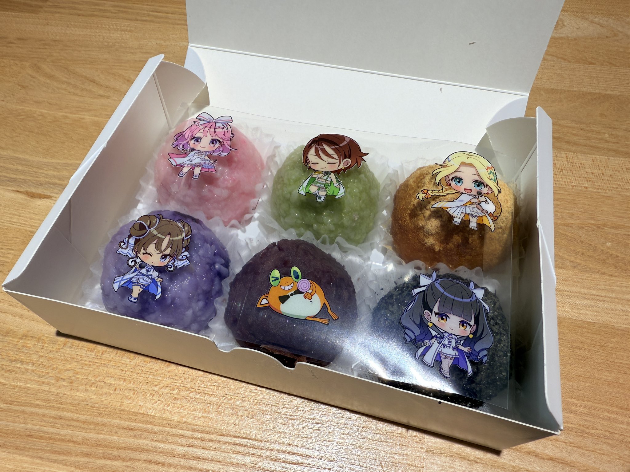 【まとめ売り】コアラのマーチ♡ドラえもん　2点セット コアラのマーチ ガムキャップ 2個セット - メルカリ