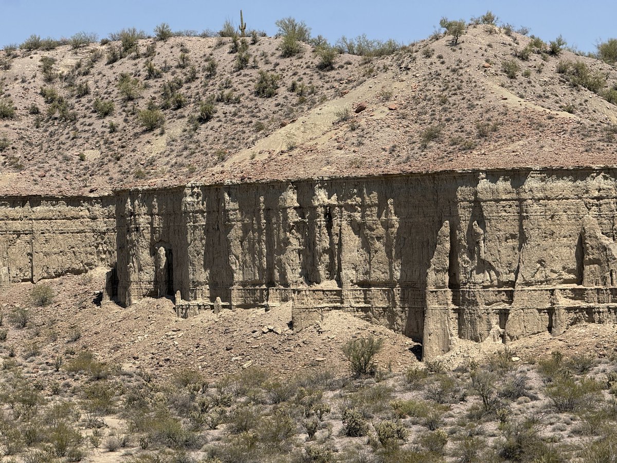 MKDRGN9's tweet image. Saw this cool spot and had to pull over to grab some shots
