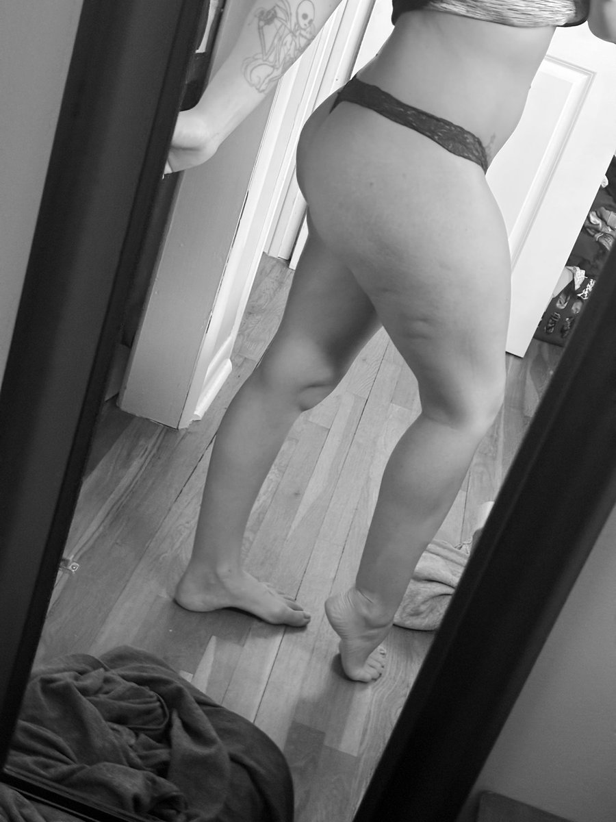 1BehindMask's tweet photo. Tell me what you’d do with it 🍑 https://t.co/FEI4dbWUfb