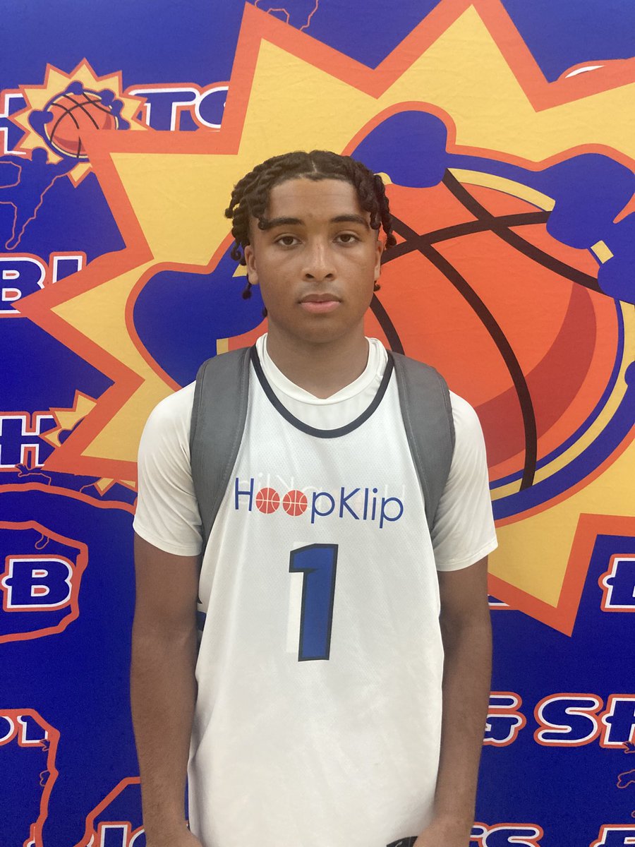 BIG SH🏀TS tweet media