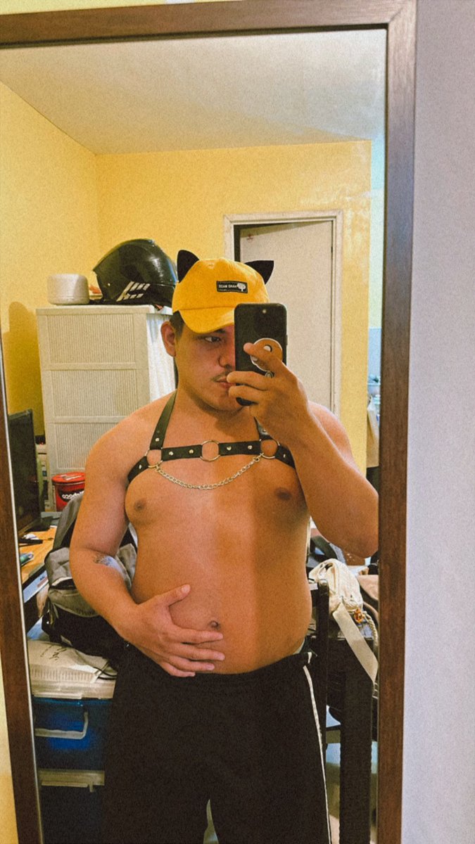 itsmeemiggu30's tweet photo. Sorry na sa background ang kalat. Mas makalat sa priv 😳 🫢 https://t.co/M29OR0yS7N