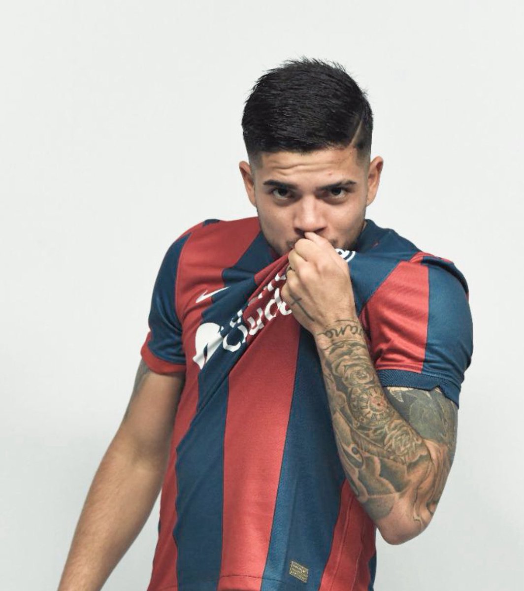 Alexissabella40 tweet media