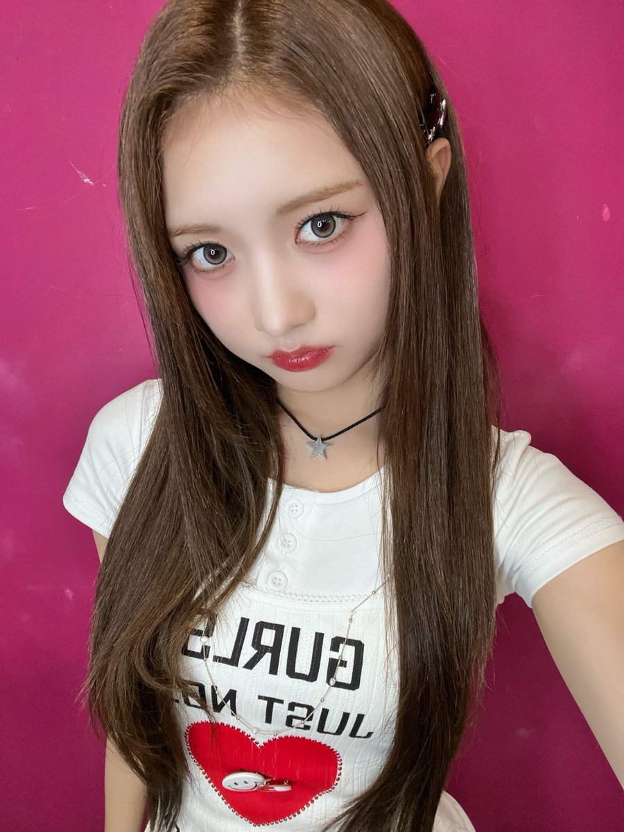 HITGS_offcl's tweet photo. .｡*ﾟ+.*.｡   음악중심도 카리즈마있게   +..｡*ﾟ+

#HITGS #힛지스
#CHARIZZMA #카리즈마 https://t.co/VTVnKmkZ7p