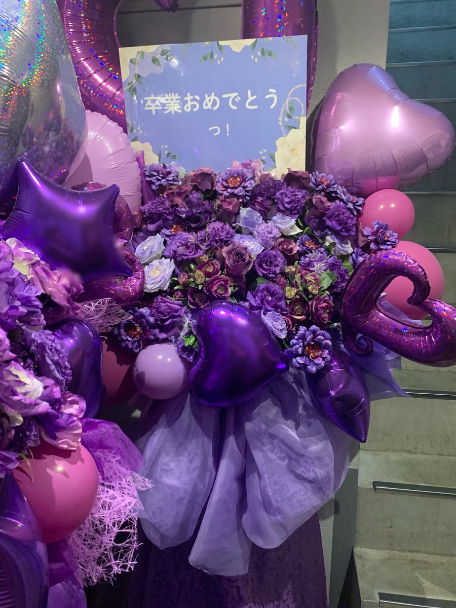BsH5987's tweet photo. 思い出共有〜
ボトルさんソロの写真ない…笑 https://t.co/OZC3YYlPtO