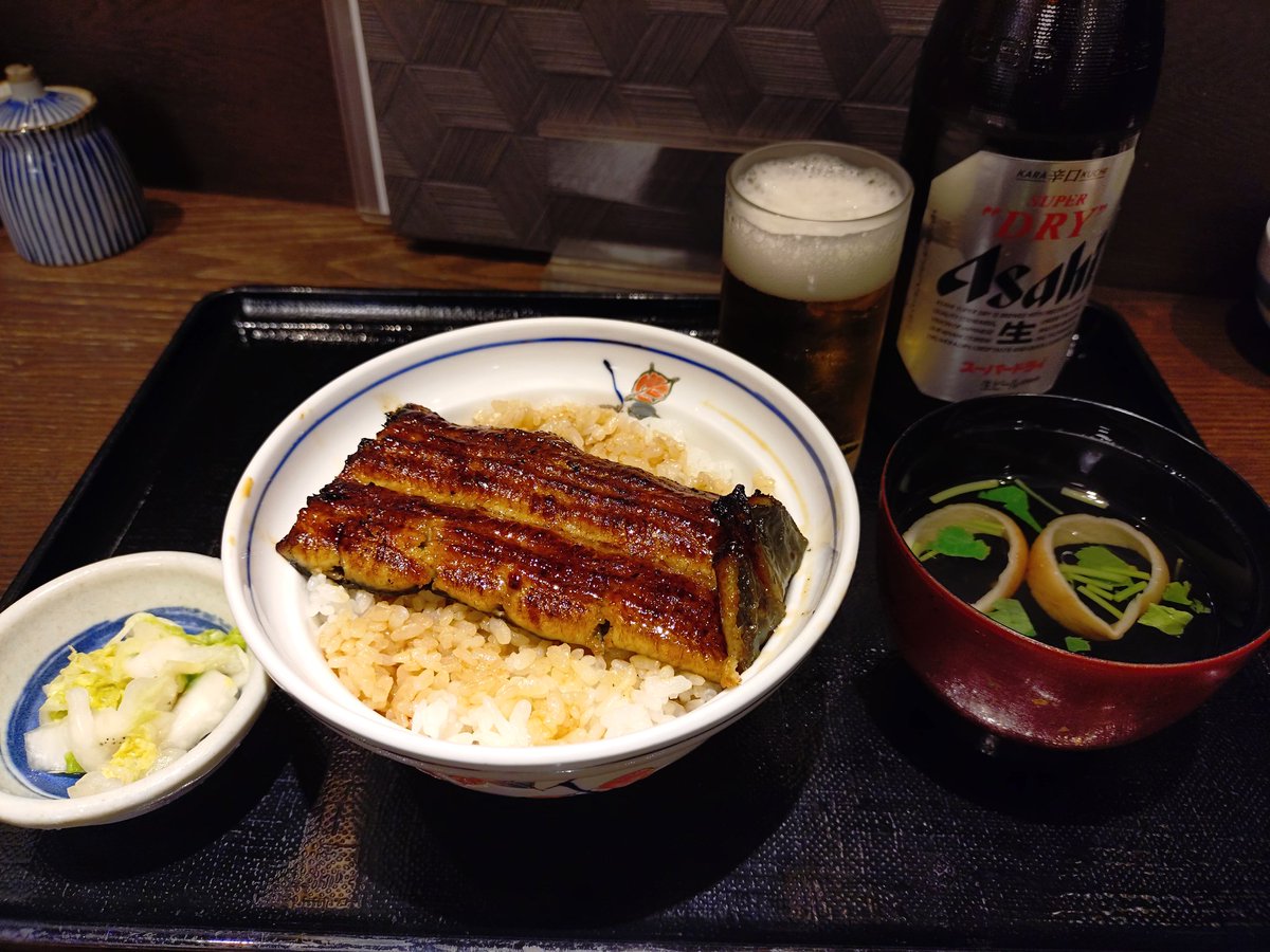 いこいさん撮影後武蔵小山「浜田屋」鰻丼で1杯