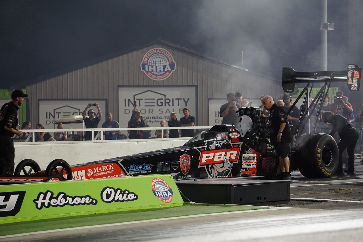The  Top Fuel &amp; Funny Car finals are set for the <a href="/IHRA/">IHRA</a> Outlaw Nitro series - which will take place tomorrow at 10a. <a href="/KristaBaldwin_/">Krista Baldwin</a> vs Scott Palmer and <a href="/delworsham/">Del Worsham</a> vs Mike McIntire. #DragRacingNews #PEAKSquad