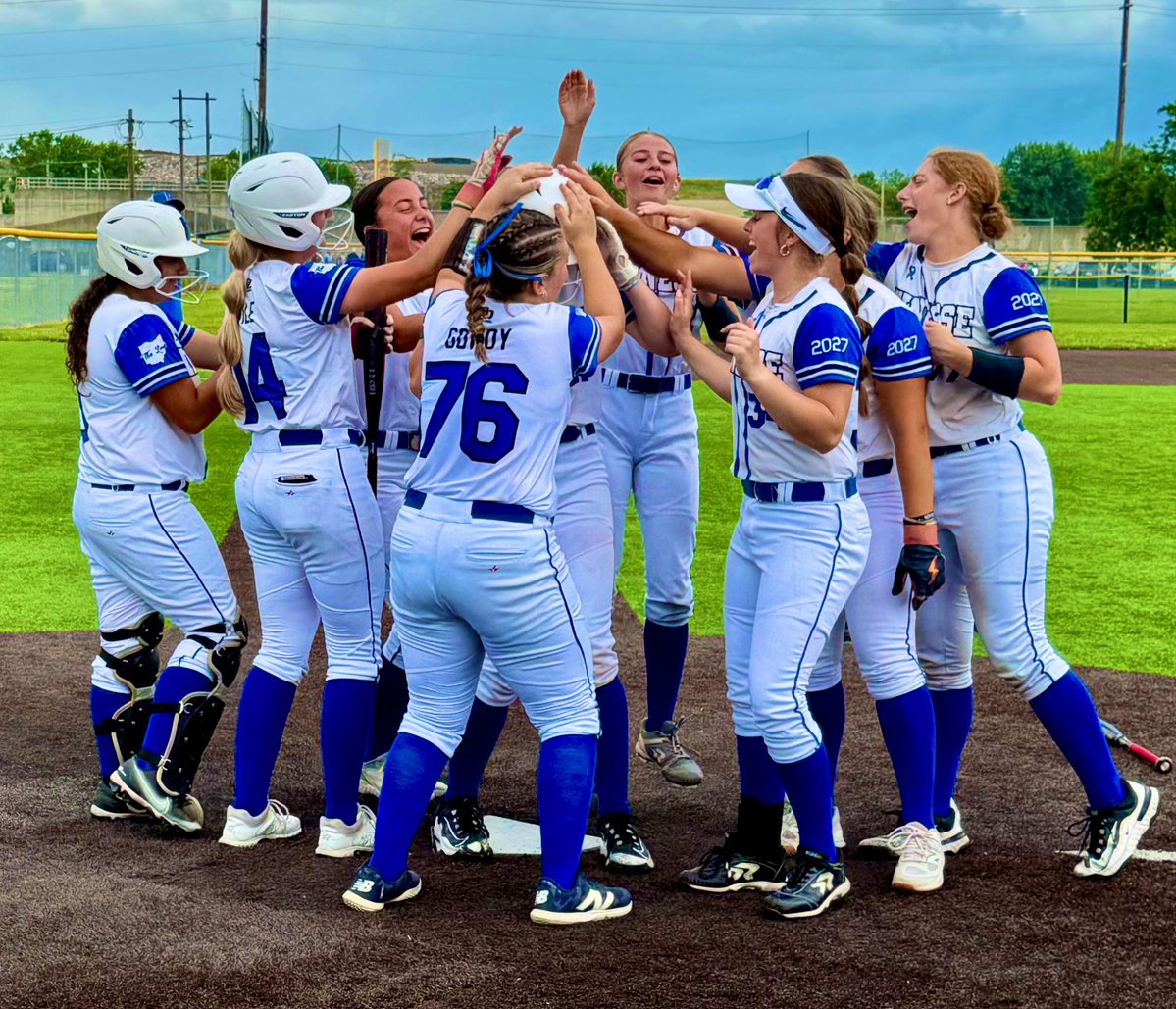 Yay! It’s time for Sunday Bracket Play! Join us tomorrow at 9:30 am (field 25) as we take on Silver Creek in the Platinum Bracket at the World Series!