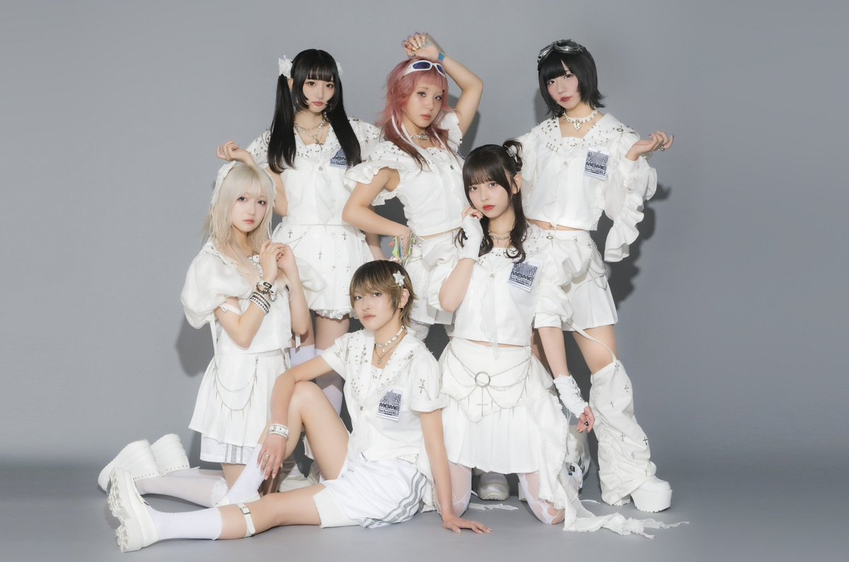 memetokyo_info's tweet image. ♱⋰ ⋱✮⋰ ⋱♱⋰ ⋱✮⋰ ⋱♱⋰ ⋱✮⋰ ⋱♱⋰⋱
ミームトーキョー新衣装公開
♱⋰ ⋱✮⋰ ⋱♱⋰ ⋱✮⋰ ⋱♱⋰ ⋱✮⋰ ⋱♱⋰⋱
#ミームトーキョー 結成6周年記念イベント
「M6ME 6th Anniversary "Que Será KESELA"」
にてお披露目🧬
🗓️7/20(日)
📍白金高輪 SELENE b2
⏰開場 16:00 / 開演…