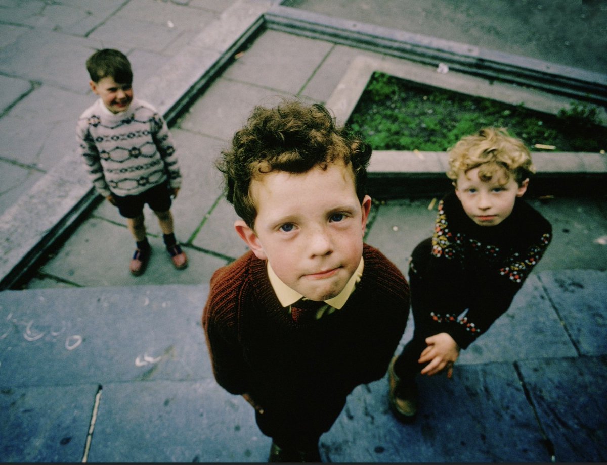 davidb383's tweet image. In 1970, prior to heading to Asia (Vietnam) for two years as a TIME-Life photojournalist I spent a few days inDublin, apparently near the O"Connell tower, I photographed these young lads... 55 years ago...WHO are they? Where are they? Would love to share a beer with them now!