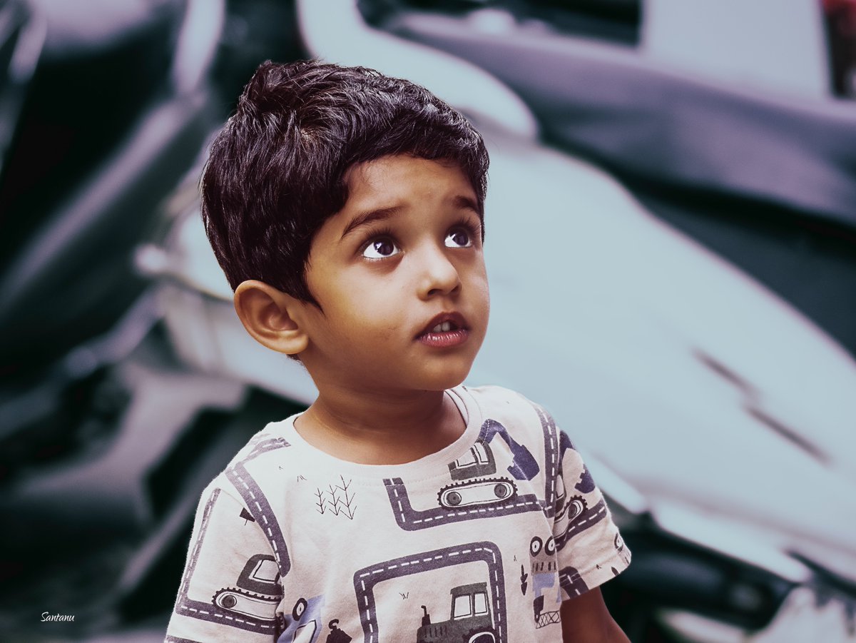Santanu_pl's tweet photo. বিস্ময়ে তাই জাগে আমার প্রাণ.....  ||  Wonder lives in eyes that dream beyond the skies.
#StreetPortrait #ChildhoodWonder #InnocenceInFocus #UrbanStories #VisualPoetry #EyesFullOfDreams
SONY ZV-E10 + TAMRON 70-300mm F/4.5-6.3 @ ISO500, f 5.6, 1/160 s, 172 mm
25th Jan 2025, 4:17:27 PM / DSC00791