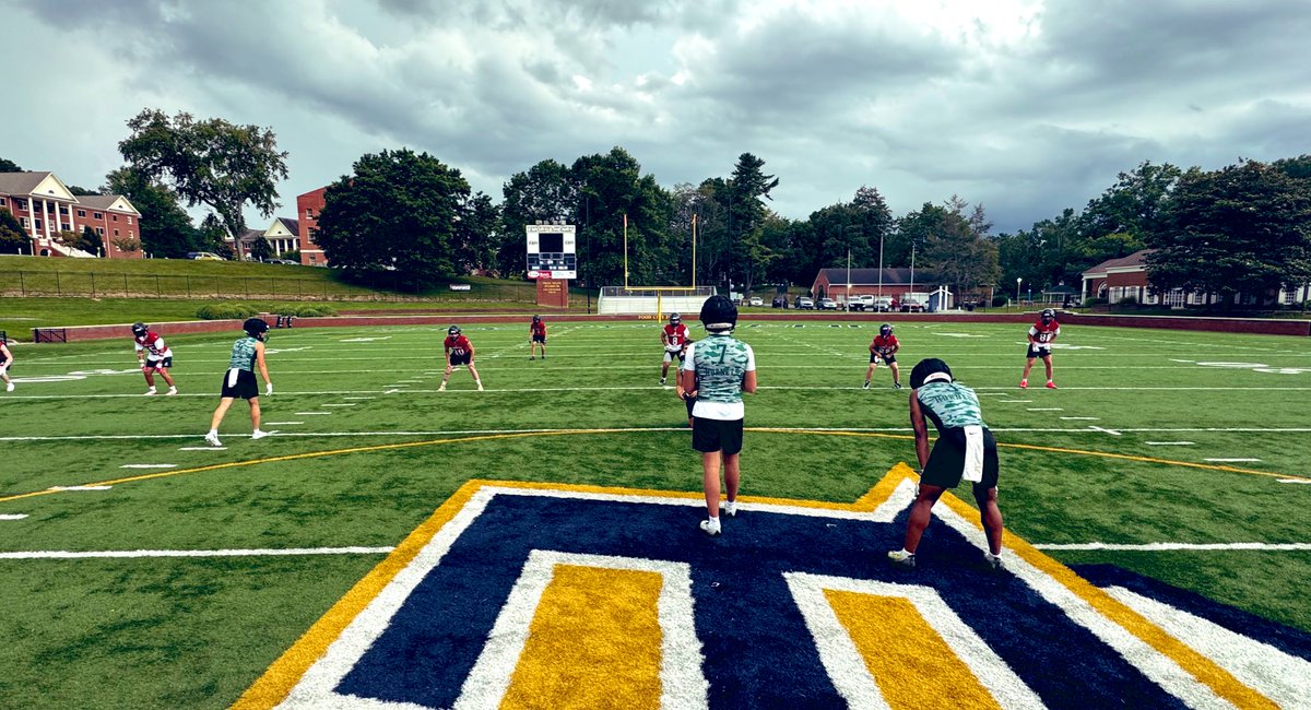 Coach T. Helton (@todd_helton) on Twitter photo BIG shout-out to Coach Norris for bringing over his <a href="/LHSSpeed/">Lebanon Pioneers S&S</a> tonight to get in some great 7v7 work. Good luck to the Pioneers this season!
#GoHornets🟢⚪️ l #EXIT398 l #WTM BIG shout-out to Coach Norris for bringing over his <a href="/LHSSpeed/">Lebanon Pioneers S&S</a> tonight to get in some great 7v7 work. Good luck to the Pioneers this season!
#GoHornets🟢⚪️ l #EXIT398 l #WTM
