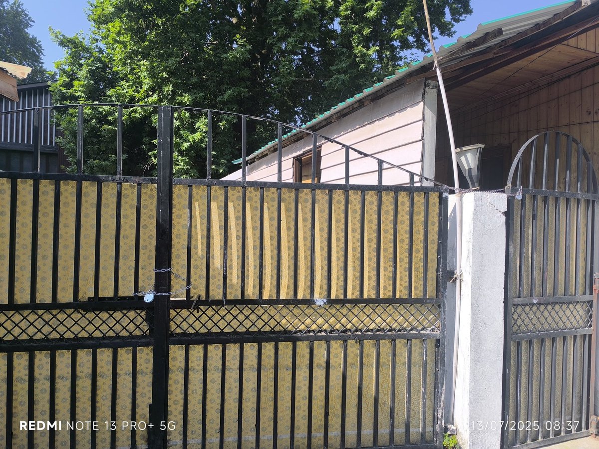 JKPCOfficial's tweet photo. JKPC President Sajad Gani Lone has been detained and placed under house arrest — barred from visiting the Martyrs’ Graveyard to pay homage to the July 13 martyrs.

This denial of a basic, peaceful tribute is a grim reminder of the shrinking democratic space in Kashmir. https://t.co/Z7jXSZVjns