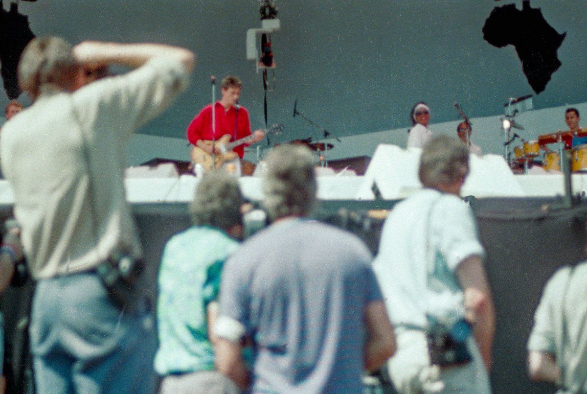 A procession of 1980s pop acts followed, including Style Council:
