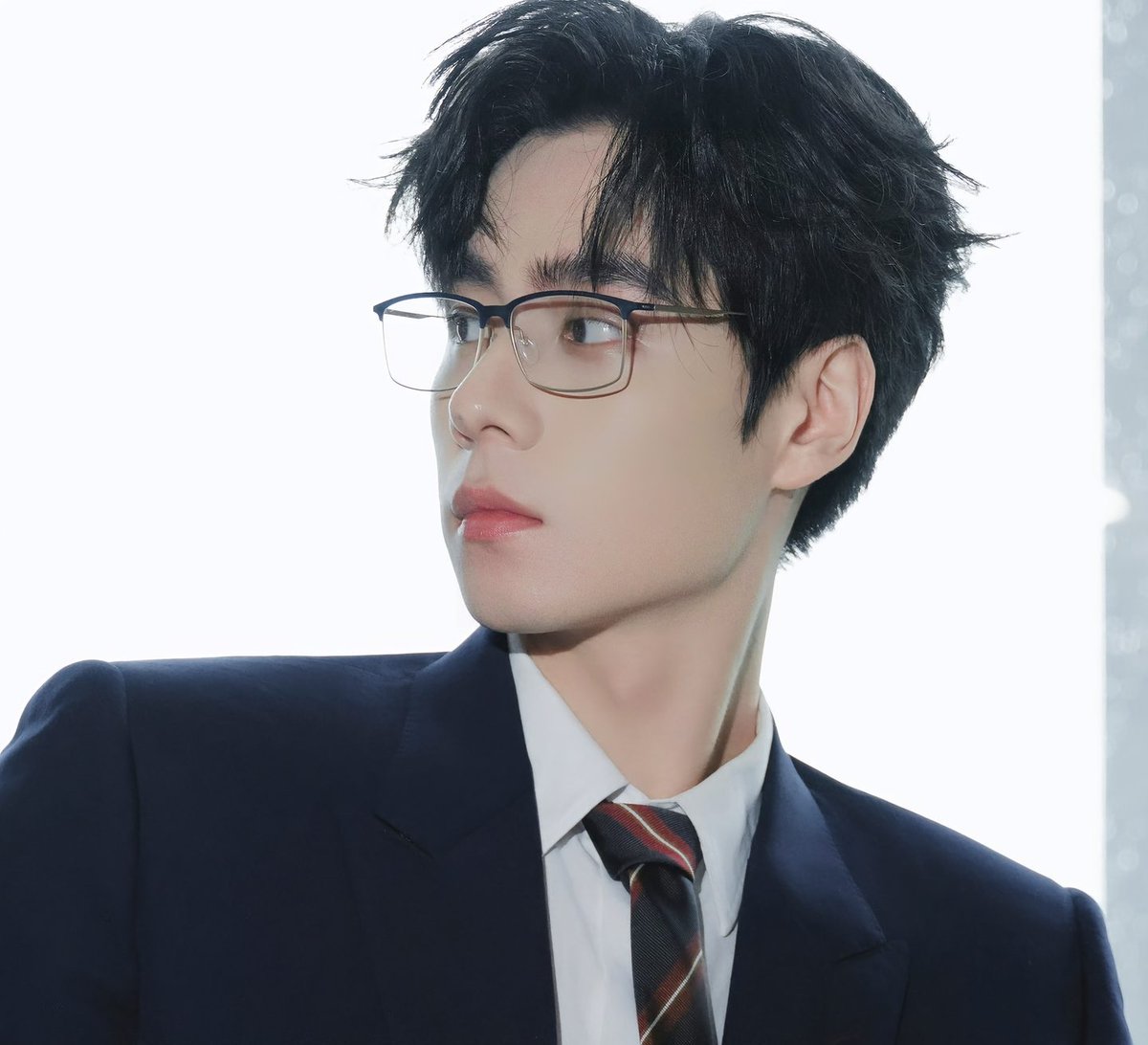 TFYLmoji's tweet photo. อายุ 31 ❌
อายุ 18 ✅✅✅

//ผ่านมาหลายบทบาทแล้ว ตอนนี้วนกลับสู่รั้วโรงเรียน รั้วมหาลัยอีกครั้ง ก็เรามันหน้าเด็กอ่ะเนอะพี่เนอะ https://t.co/dQHElFRzRZ