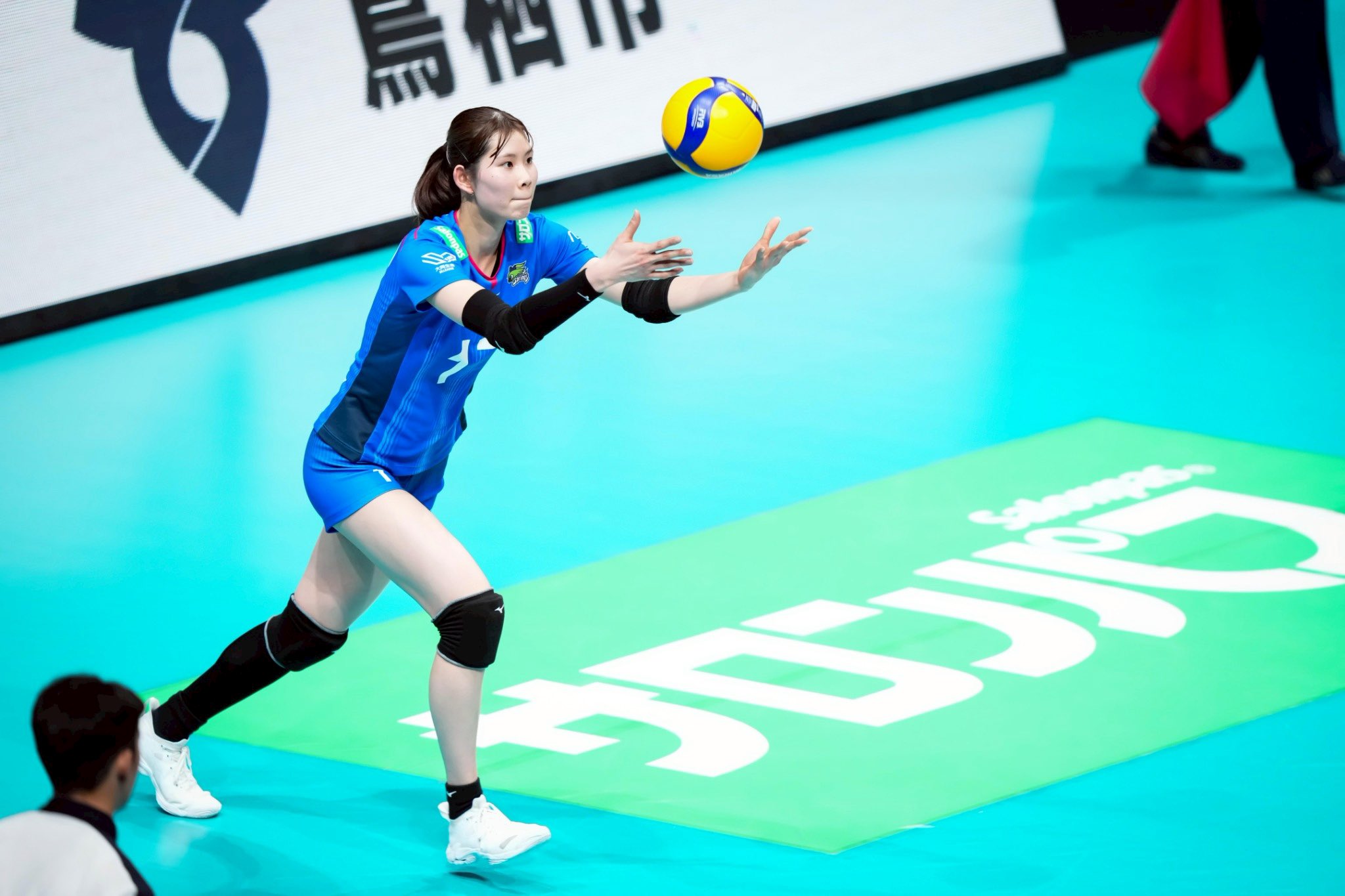 久光スプリングス　北窓絢音選手 サインボール 久光スプリングス 北窓絢音 直筆サイン入りボールカード