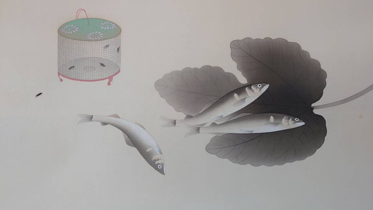 PR05986253's tweet photo. 土田麦僊　『香魚』

両作品共に共箱に制作年が書かれていません

類似作品���ら
昭和四年　
昭和九年
の作品と類推されます

晩年の麦僊さんは
依頼画をこなすのに精一杯だったそうで…嫁ぎ先の決まっている作品には制作年を入れなかったのでしょうか？
後世の為に書いておいて欲しかったです https://t.co/o0SEcosH2P
