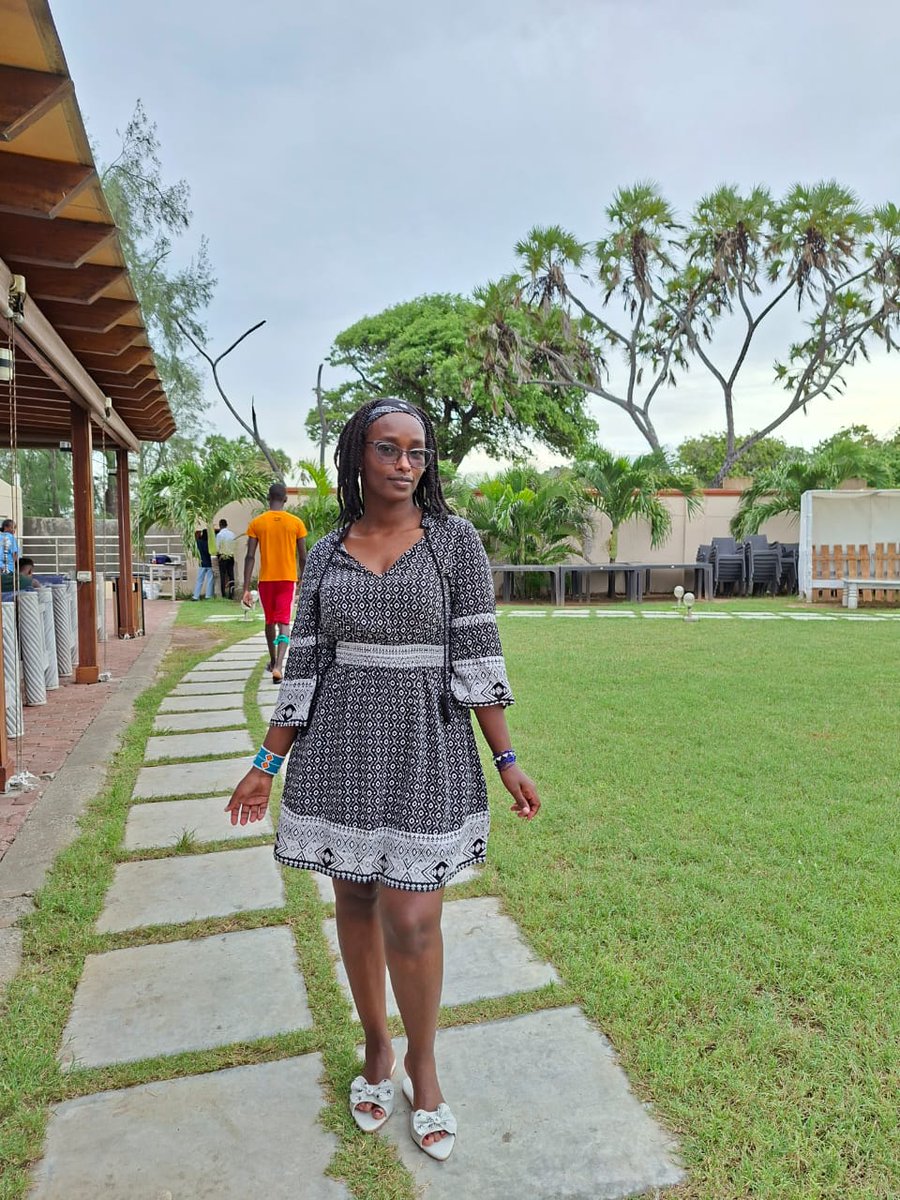 PelaryN's tweet photo. Thank you Lord for this beautiful year.
Happy birthday dear self. https://t.co/sgAkVMBkaA