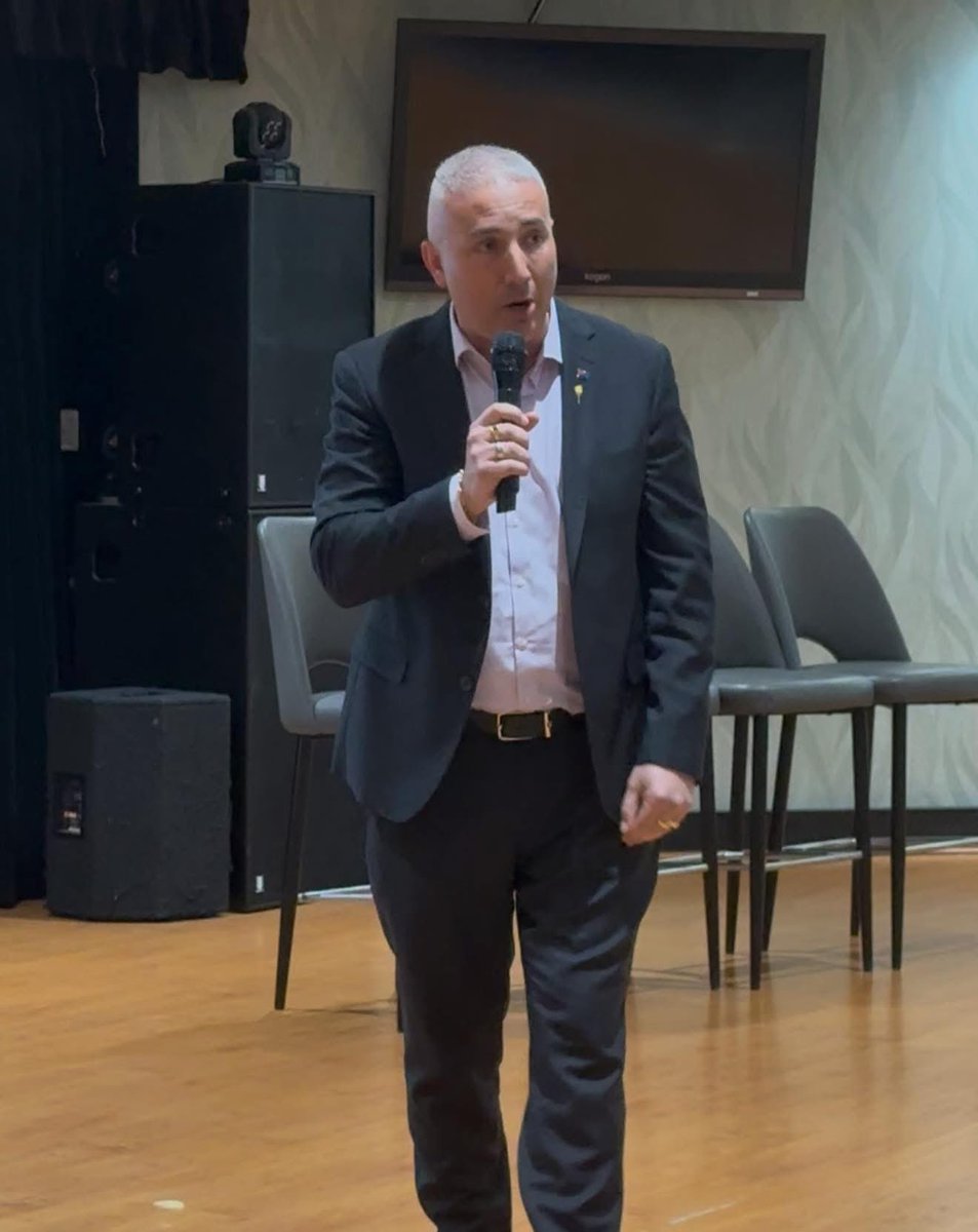 ChristouSteve's tweet image. Thursday evening at the Join the fightback public forum. Craig Kelly, myself and our special Guest speaker Dr Joanna Howe all spoke in favour of pro life.
It was an amazing evening. And a huge turnout. I thank everyone that attended the forum. Special thank you to my dear…