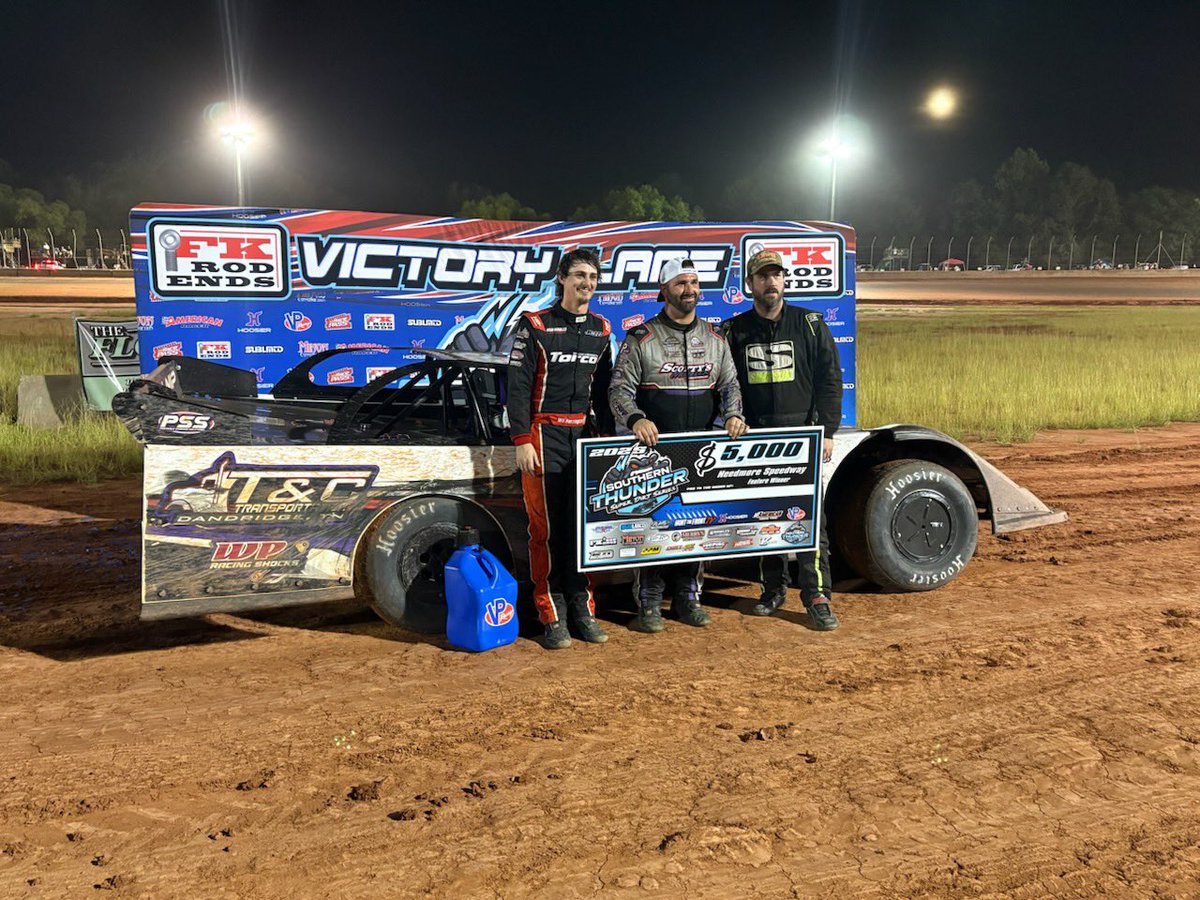 Southern Thunder Super Dirt Series (@sothundersds) on Twitter photo .<a href="/WilHerrington14/">Wil Herrington</a> and Steven Roberts join Jordy Nipper in <a href="/FKrodends/">Team FK</a> victory lane to make it an all Georgia podium here in the sixth-running of the Gene Maine Memorial at Needmore Speedway. ๐
๐ธ: <a href="/DunewichOnDirt/">Dunewich On Dirt (Evan)</a> .<a href="/WilHerrington14/">Wil Herrington</a> and Steven Roberts join Jordy Nipper in <a href="/FKrodends/">Team FK</a> victory lane to make it an all Georgia podium here in the sixth-running of the Gene Maine Memorial at Needmore Speedway. ๐
๐ธ: <a href="/DunewichOnDirt/">Dunewich On Dirt (Evan)</a>