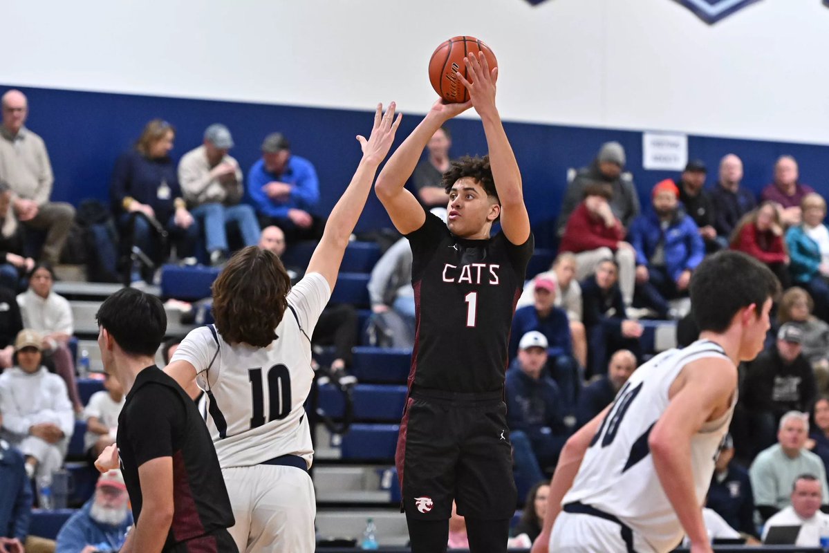 Jaden Ghoreishi (@ghoreshijaden) on Twitter photo After a great convo with Coach <a href="/ToddPhillips7/">Todd Phillips</a> <a href="/UVUmbb/">UVU Men’s Basketball</a> , I’m blessed to announce I’ve received another D1 offer! Thanks for believing in me Coach! 🙏🏽
#Wolverines
<a href="/AA_JR15/">Adrian Autry Jr</a> <a href="/mtspokanebball/">Mt Spokane Basketball</a> <a href="/PNWSports_/">PNW Sports 𝕏</a> <a href="/SelectHoopsUSA/">Select Basketball (MBB)</a> <a href="/RemoHoops/">Ryan “Remo” Morgan</a> <a href="/DevinRecord/">Devin Record | Coach, Recruiter, & Scout |</a> <a href="/ReportBrooks/">Brooks Scouting Report</a> <a href="/WKGameBall/">Winston Kelly</a> <a href="/KevinMoses38/">Kevin Moses LLC</a> After a great convo with Coach <a href="/ToddPhillips7/">Todd Phillips</a> <a href="/UVUmbb/">UVU Men’s Basketball</a> , I’m blessed to announce I’ve received another D1 offer! Thanks for believing in me Coach! 🙏🏽
#Wolverines
<a href="/AA_JR15/">Adrian Autry Jr</a> <a href="/mtspokanebball/">Mt Spokane Basketball</a> <a href="/PNWSports_/">PNW Sports 𝕏</a> <a href="/SelectHoopsUSA/">Select Basketball (MBB)</a> <a href="/RemoHoops/">Ryan “Remo” Morgan</a> <a href="/DevinRecord/">Devin Record | Coach, Recruiter, & Scout |</a> <a href="/ReportBrooks/">Brooks Scouting Report</a> <a href="/WKGameBall/">Winston Kelly</a> <a href="/KevinMoses38/">Kevin Moses LLC</a>