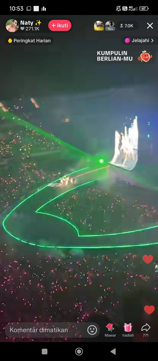DornenB_'s tweet image. LISA FUTW 

BLACKPINK TAKEOVER SOFI STADIUM
#DEADLINE_IN_LOSANGELESDay1 #JUMP_IN_LA