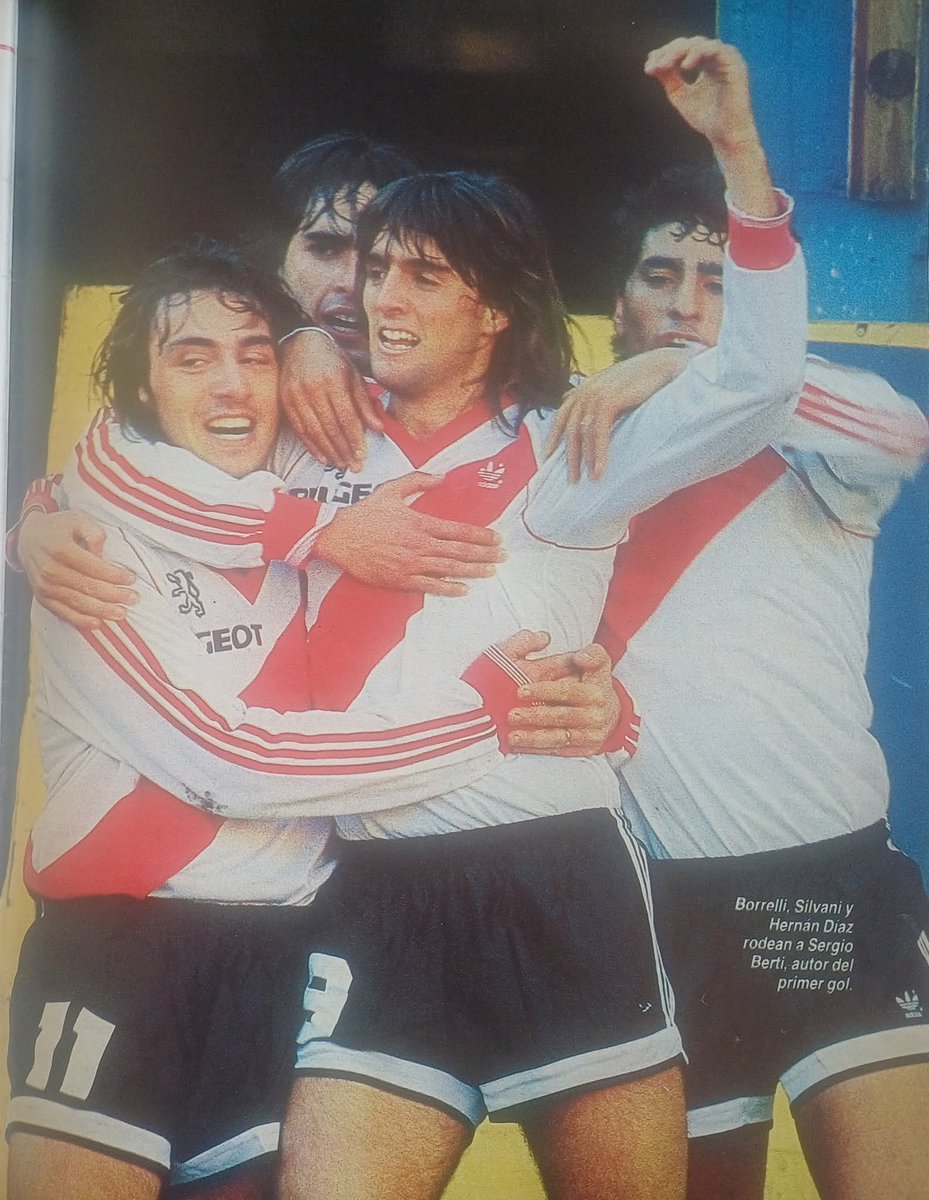 Borrelli, Silvani, Berti y H Diaz
🐔🇲🇨