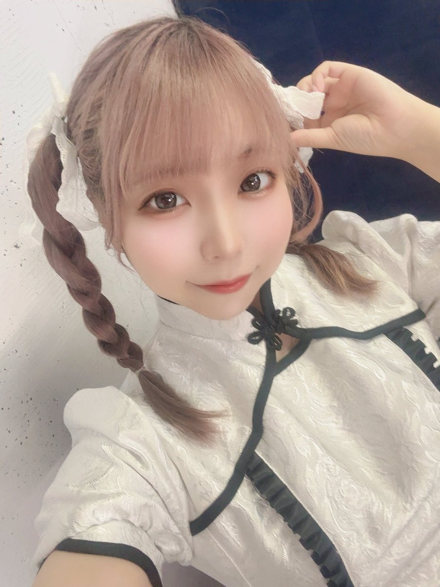 ニチアサ3週目！
めるぱおとして出演しました！
見に来てくださった皆さまありがとうございます🤍🤍
楽しんでくれてたら嬉しいです！
めるぱお全曲歌割りはのあさんの采配でした✌️
ピンク振ってくれたの見えて嬉しかったです🩷ྀི
ほんとにありがとうございました！！