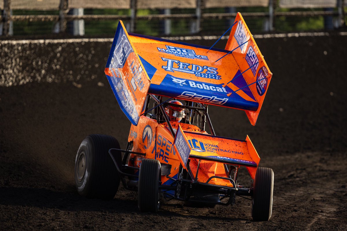 World of Outlaws (@worldofoutlaws) on Twitter photo The <a href="/KSE_Racing/">KSE Racing</a> Hard Charger goes to <a href="/GioScelzi/">Gio Scelzi</a> as he takes the <a href="/KcpRacing/">KCP Racing</a> #18 from 16th to 11th! The <a href="/KSE_Racing/">KSE Racing</a> Hard Charger goes to <a href="/GioScelzi/">Gio Scelzi</a> as he takes the <a href="/KcpRacing/">KCP Racing</a> #18 from 16th to 11th!