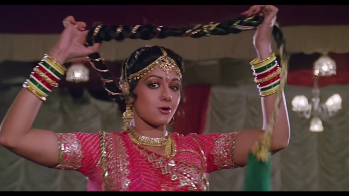 On every rewatch, 
Chandni makes me fall in love with Sridevi all over again 🥹❤️

#chandni #sridevi #bollywoodactress #bollywood #indiancinema