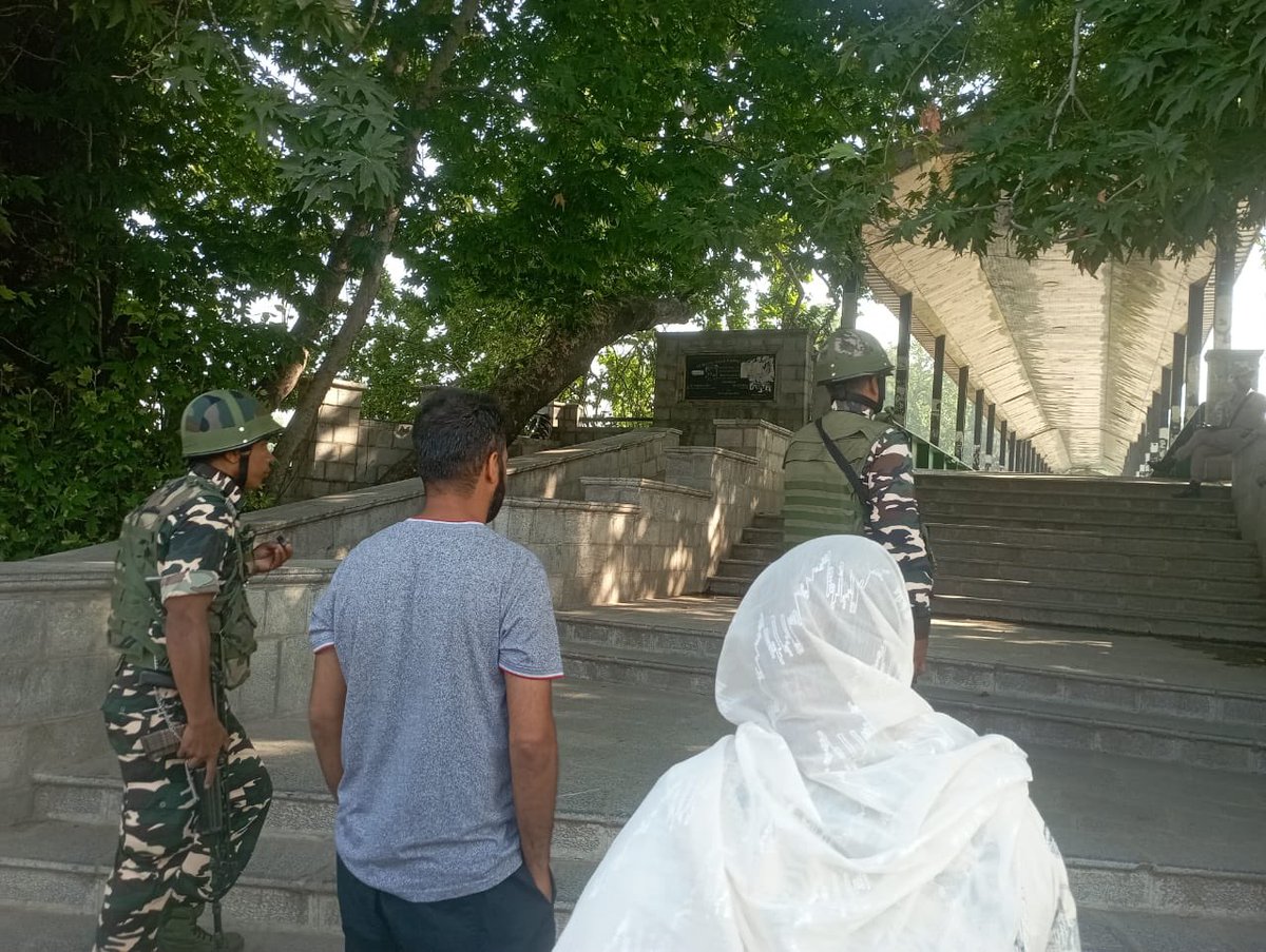 It's disheartening that the administration didn't allow me and other <a href="/jkpdp/">J&K PDP</a> leaders &amp; workers to visit the Mazar-e-Shuhada to pay tribute to the July 13 martyrs. Despite our desire to honor their sacrifice, we were prevented from doing so <a href="/MehboobaMufti/">Mehbooba Mufti</a> <a href="/Khurshid_AlamJK/">Muhammad Khurshid Alam</a>