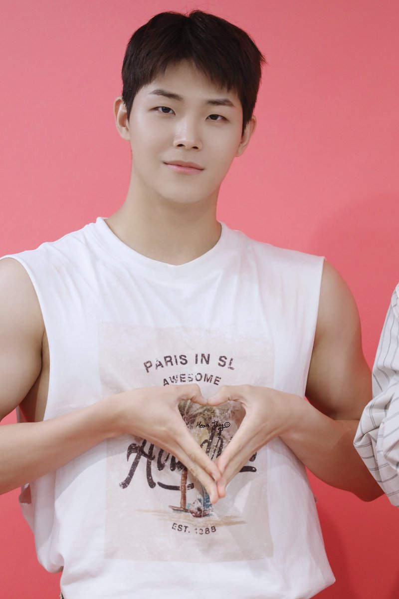 250710 JAPAN FANMEETING 2025 
in TOKYO
귀여워~😍 
#GHOST9 #고스트나인 
#SONJUNHYUNG #손준형 
#story_on_the_stage #FCLIVE_TOKYO
#夏GHOST9との思い出