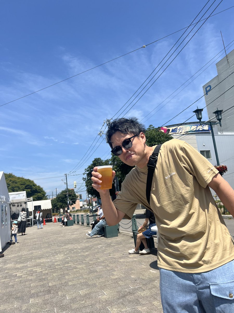 k_yamaya's tweet photo. 大門でフェス!
ゆかりのある方々にご挨拶
で
夜は弁天だよ2
#函館バンドワゴン
#THELOOSE
#THEREVOLVERS
#THESHOT
#THE太陽を盗んだ男
#soundWorks https://t.co/EgHnpVGvA9