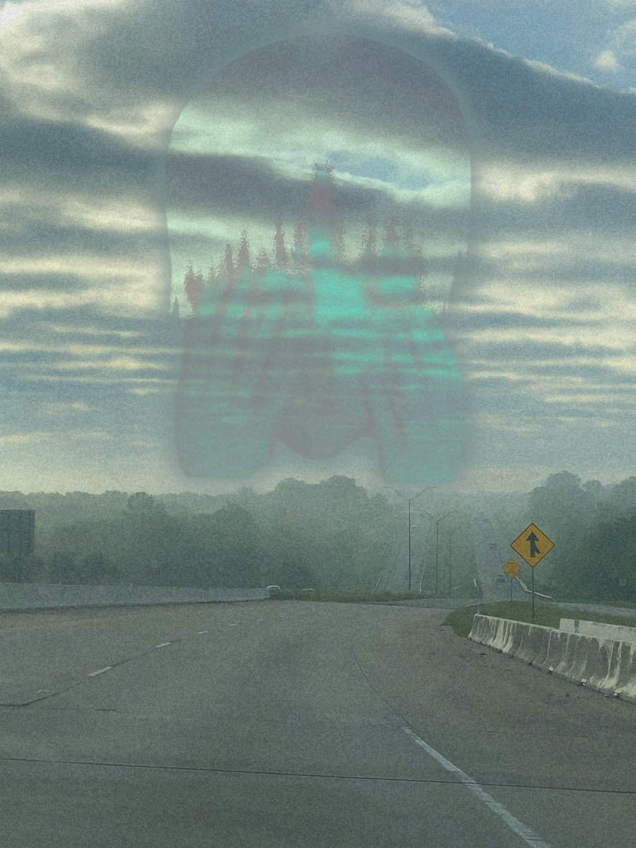 Lain - If you're not remembered, then you never existed.

 #digitalart #artwork #art #SerialExperimentsLain #liminal #illustration #anime