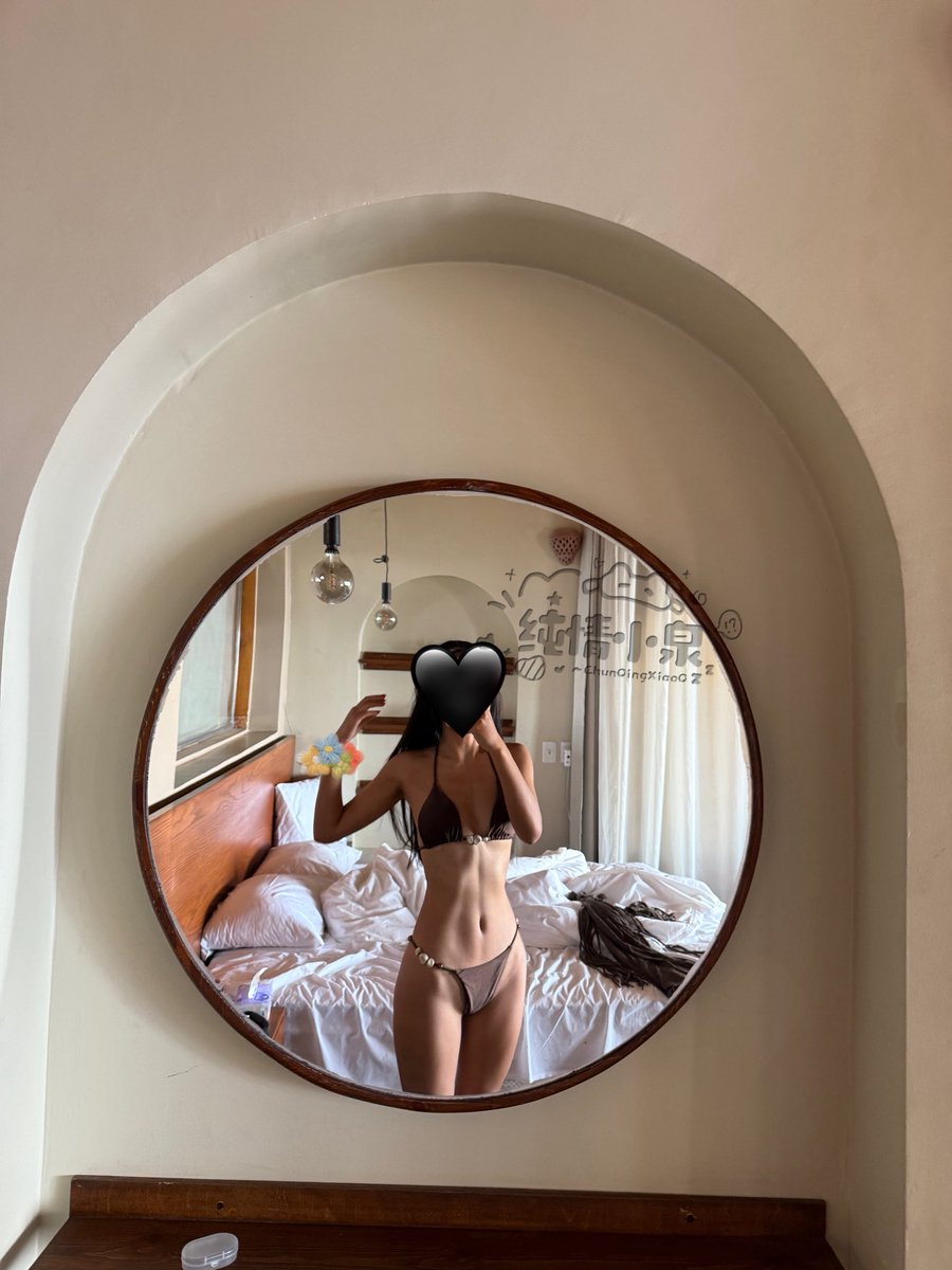 福利姬纯情小泉分享的黄推图片1 - 网红私拍内容