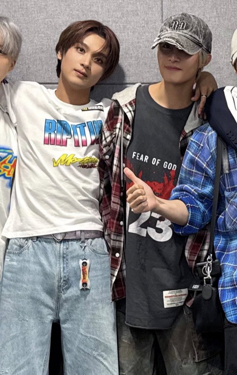 welcome back haeyang <3