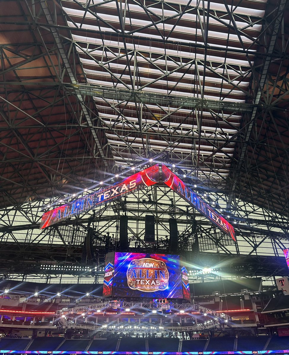 MinaShirakawa's tweet image. If only I had locked in the figure-four leg lock then… @AthenaPalmer_FG 's move really did some damage.
I’m frustrated—really frustrated.
But I will stand in front of her again.
#AEWAllInTexas #WeWanMina