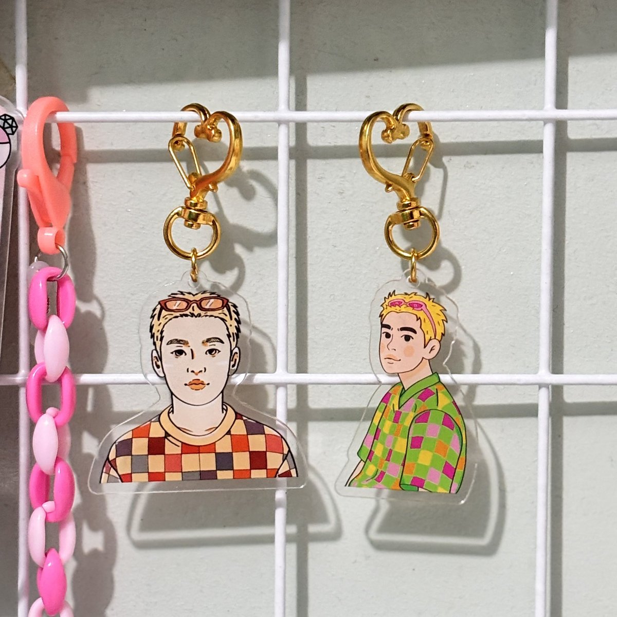 💖 KYUNGSOO ACRYLIC KEYCHAIN 💖
✨ 2-inch acrylic keychain
🌈 Double-sided print + double-layered (1.7mm + 1.7mm)
💕 w/ a heart-shaped lobster clasp
💸 Only ₱80 each

Limited stocks—DM to claim yours now! 
wts lfb wtb lfs
 #doit_inmanila #fundraising #dohkyungsoo