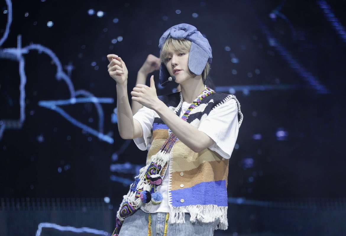 백현이 (@boxianbaozi) on Twitter photo 2025 BAEKHYUN WORLD TOUR
🩵 REVERIE IN SEATTLE ✨
#Reverie #ReverieTour #ReverieSEATTLE
#BAEKHYUN #백현 <a href="/B_hundred_Hyun/">Baekhyun_EXO</a> 2025 BAEKHYUN WORLD TOUR
🩵 REVERIE IN SEATTLE ✨
#Reverie #ReverieTour #ReverieSEATTLE
#BAEKHYUN #백현 <a href="/B_hundred_Hyun/">Baekhyun_EXO</a>