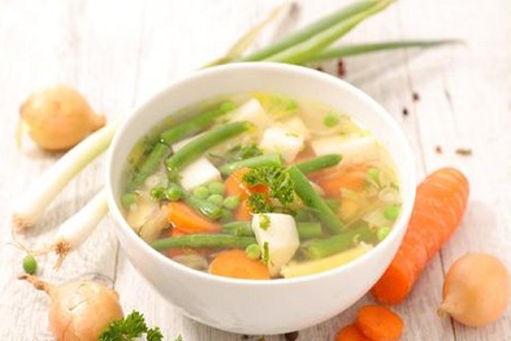 Sayur Sup Dapat Membantu Meringankan Gejala Flu leisure.harianjogja.com/read/2025/07/1…