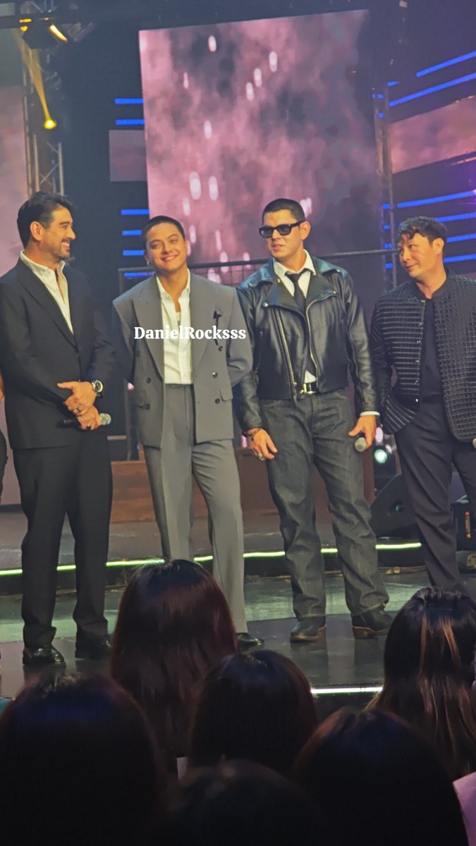 DanielRocksss's tweet photo. Happy to see you happy, Andres! 🫡

KONTRAKS THE LAST SALUTE
#IncognitoFinalWalk
#DanielPadilla https://t.co/zqJqbIZL0d