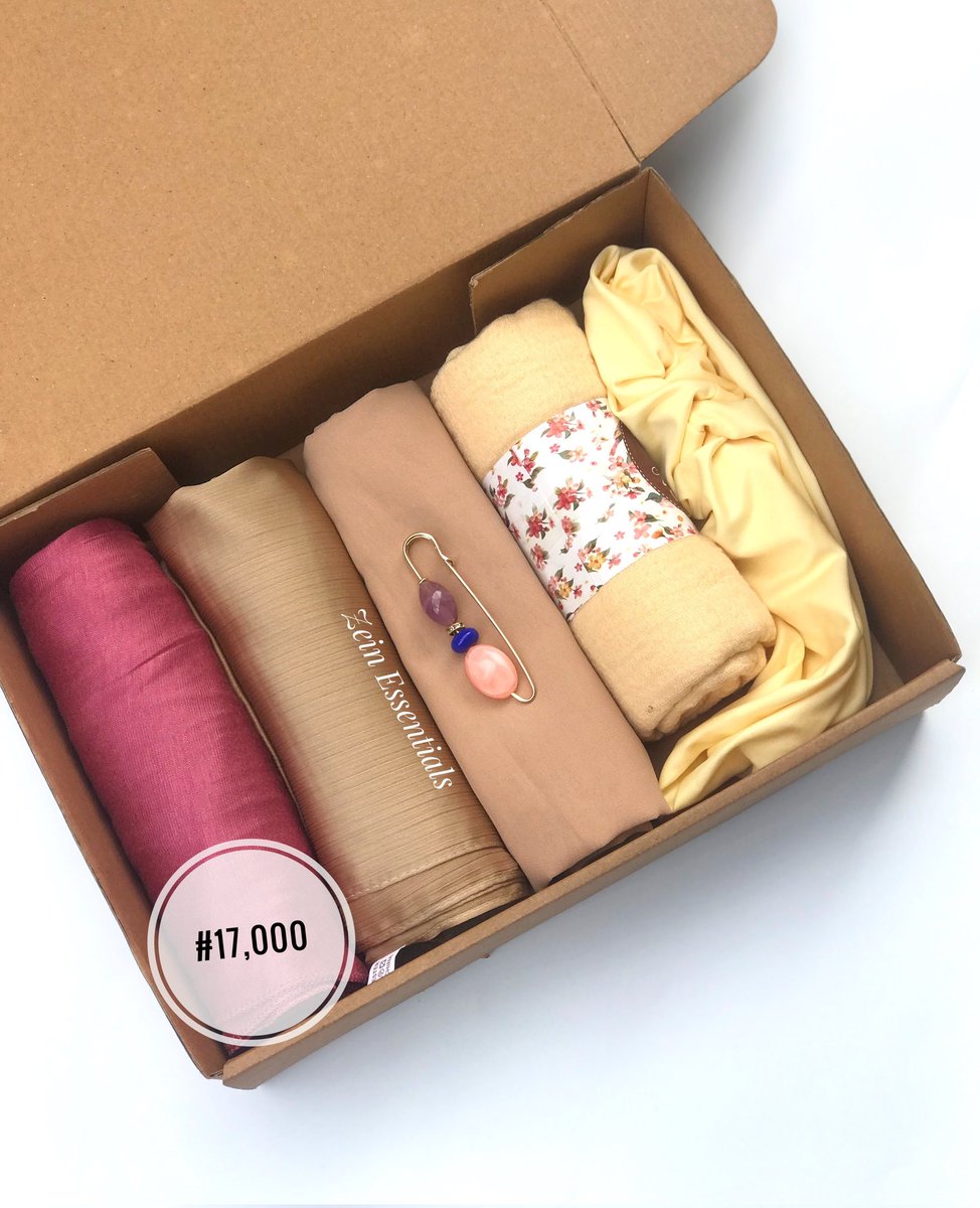 zainab_horlaide's tweet photo. @Anonofdanonofd1 Zein essentials is a passion-driven fashion brand located in Ibadan Oyo state, that offers scarves and accessories that empower simplicity and confidence.

Our mission is to help women who see fashion as a language, look stylish, and secure in who they are. https://t.co/2fos3M8lnB