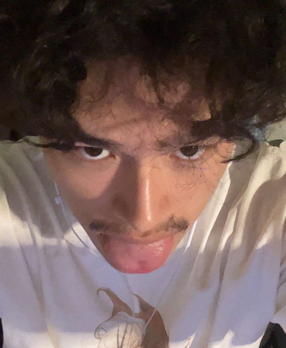 Okay guys lies over this is my friends real account and i’ve been using her photos this is what i really look like