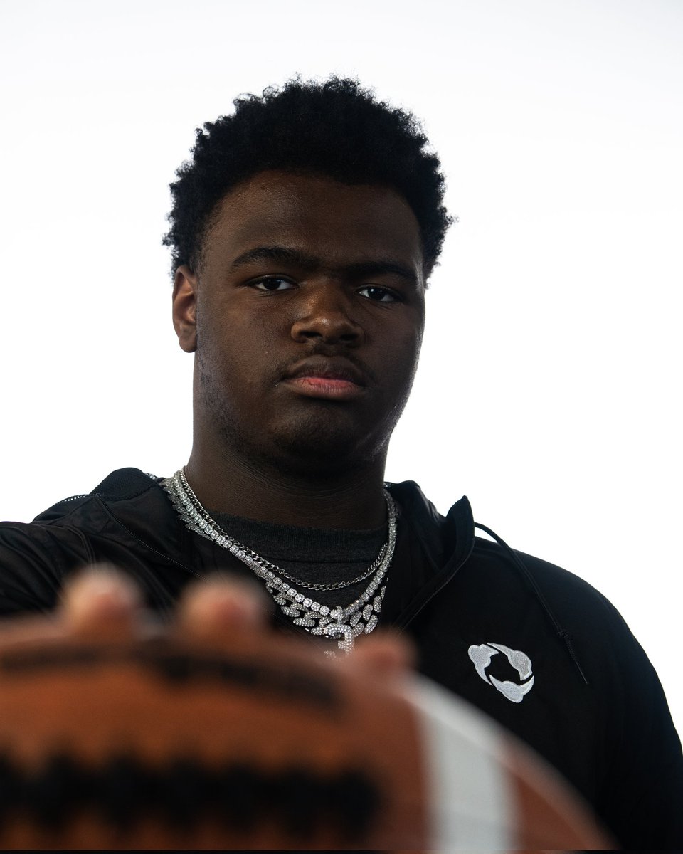 Albert had the opportunity to attend the Hudl Futures Forum, an event focused on competing at the next level.
Big thanks to <a href="/Hudl/">Hudl</a> <a href="/CoachMattRhule/">Matt Rhule</a> <a href="/steven_sipple/">Steven Sipple</a> <a href="/TimVerghese/">Tim Verghese</a> <a href="/VincentGuinta/">Vincent Guinta</a> <a href="/dietitianprof/">Brittany V.B. Johnson, PhD, RDN, CSSD</a>
 for investing in these athletes and their futures. The work never stops.