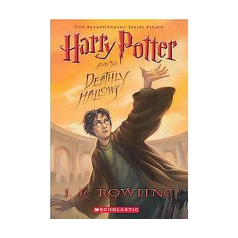 URDailyHistory's tweet image. 21 July 2007: #HarryPotter and the Deathly Hallows, the final book in the series by #author J. K. #Rowling is published and sells 11 million copies worldwide in 24 hours. #history #book #novel #ad amzn.to/3eUbHD3