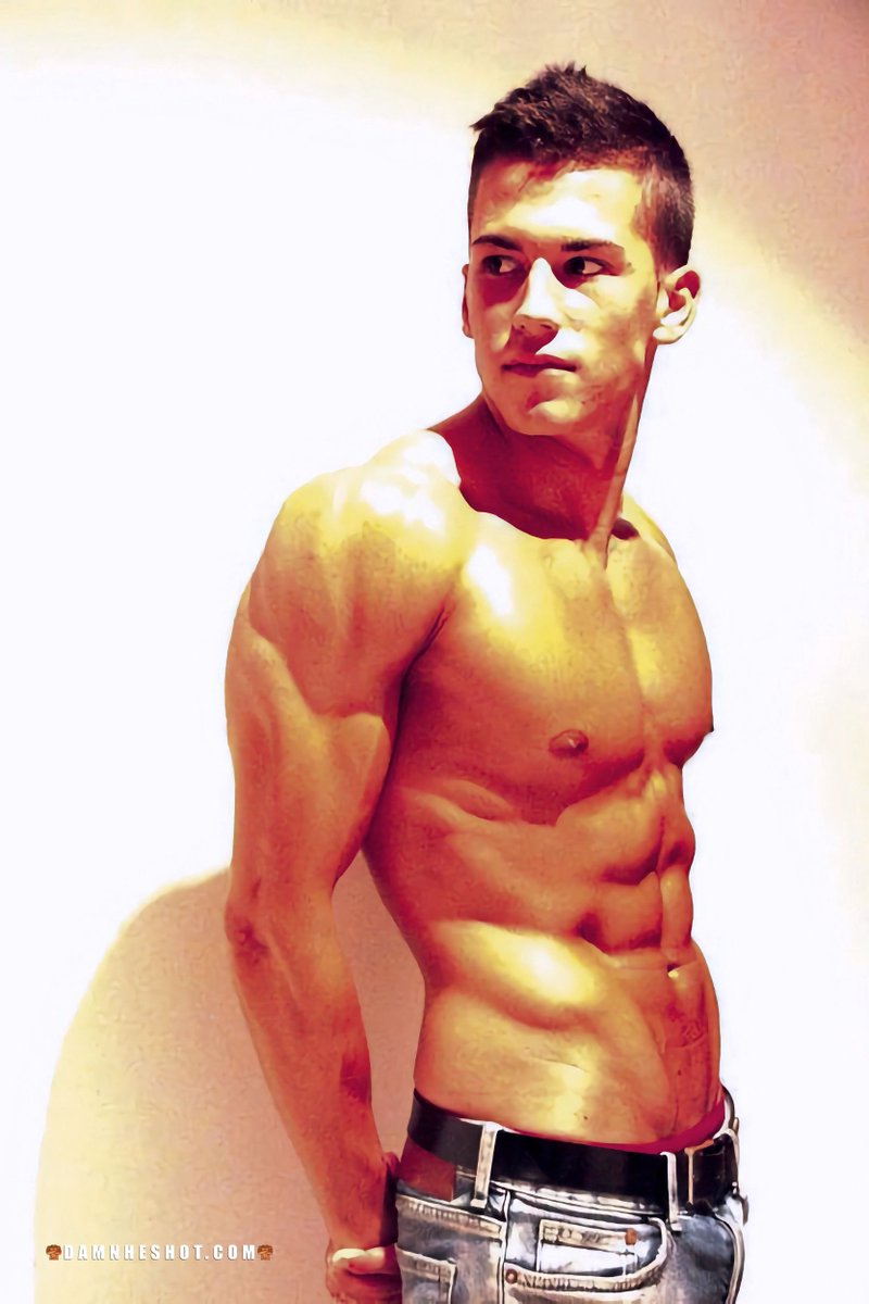 DAMN HE'S HOT!
Follow for multiple daily pics of nothing but hot men! 

Tumblr / Mastodon / X (Twitter) / Amazon Wishlist: damnheshot.com

#damnheshot #hotguys #guys #hotmen #men #stud #fit #hot #fitguys #gay