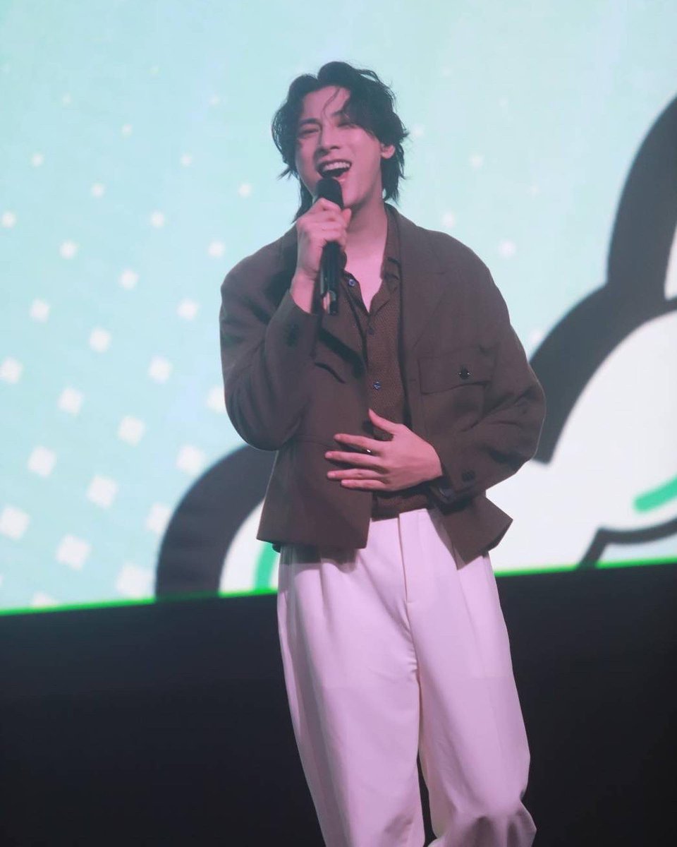 level8ent_'s tweet photo. ขอบคุณแขกรับเชิญ เจ็ท @jet_bundit ที่มาร่วมสร้างสีสันให้กับงาน The Journey of Kad ที่ผ่านมา🙏🏻🎉
#1stTheJourneyOfKad
#HBDKadploysupa
#TheJourneyOfKad
#kadploysupa
#level8ent_ https://t.co/93ekjjemI1